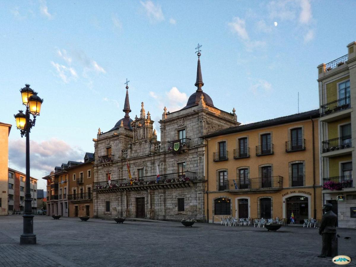 As Ponferrada Columbrianos