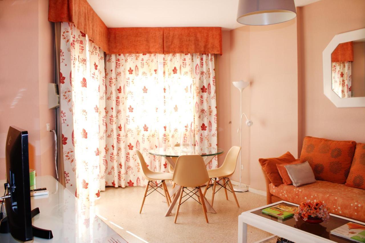 Ronda 3 Beachfront Apartamento *
