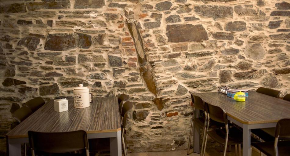 Hostel De La Piedra *