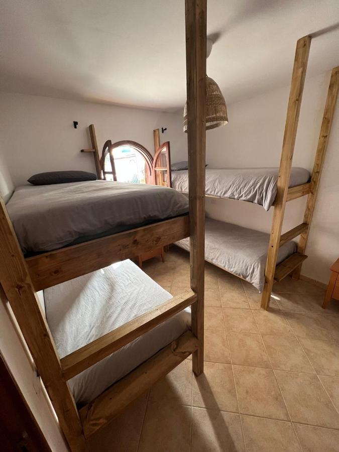 Hostel Pura Vida Surf Camp & School