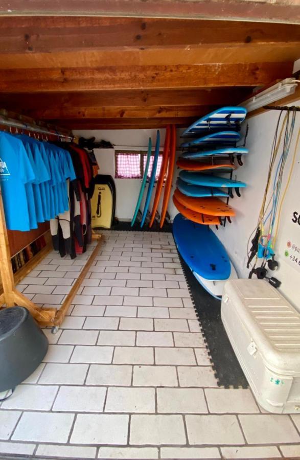 Hostel Pura Vida Surf Camp & School La Oliva
