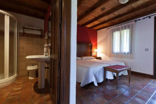 Coto Del Valle De Hotel 4*