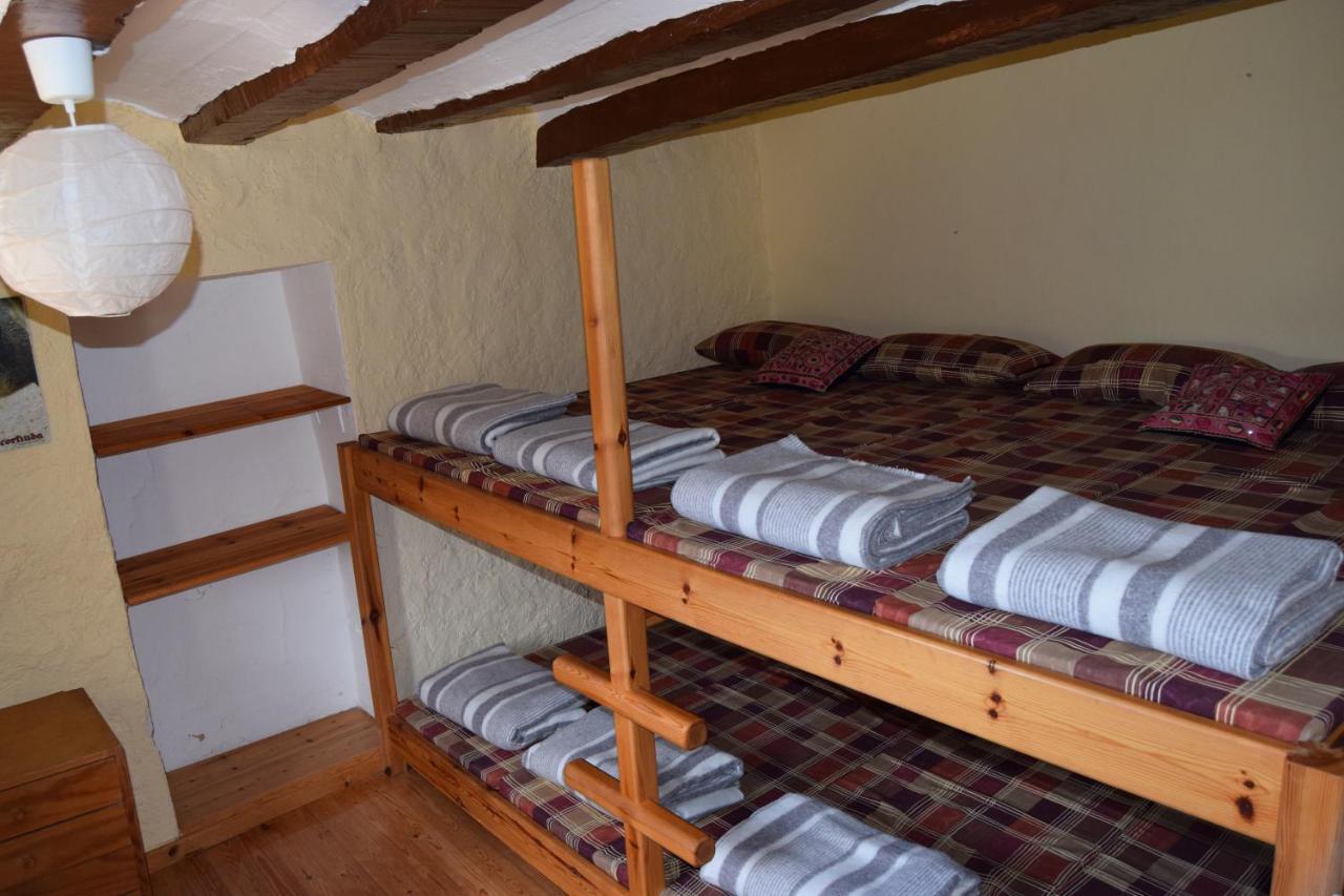 Hostel Refugi De Cortiuda Peramola