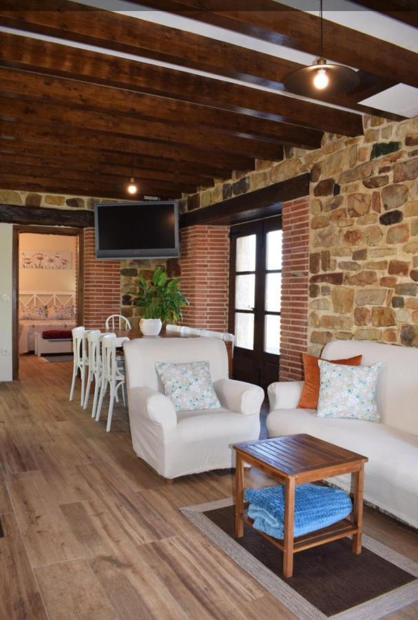 Riveros De Jeromo Chalet