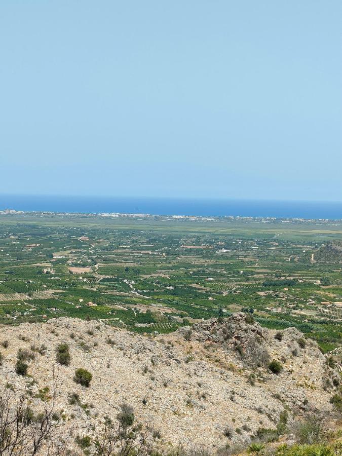 Holiday home Casa Mayago, Terraza Y Solarium Pego