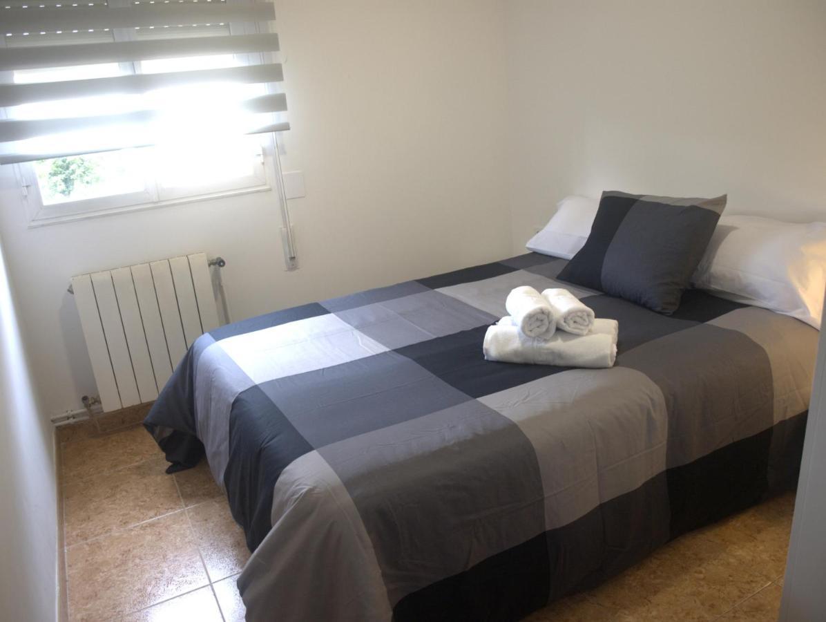 Jardines Del Ebro, 8 Pax, Ideal Grupos *