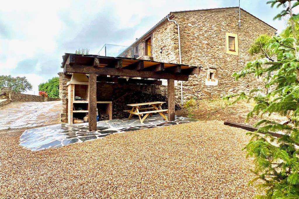 La Cordonera Holiday home Herguijuela
