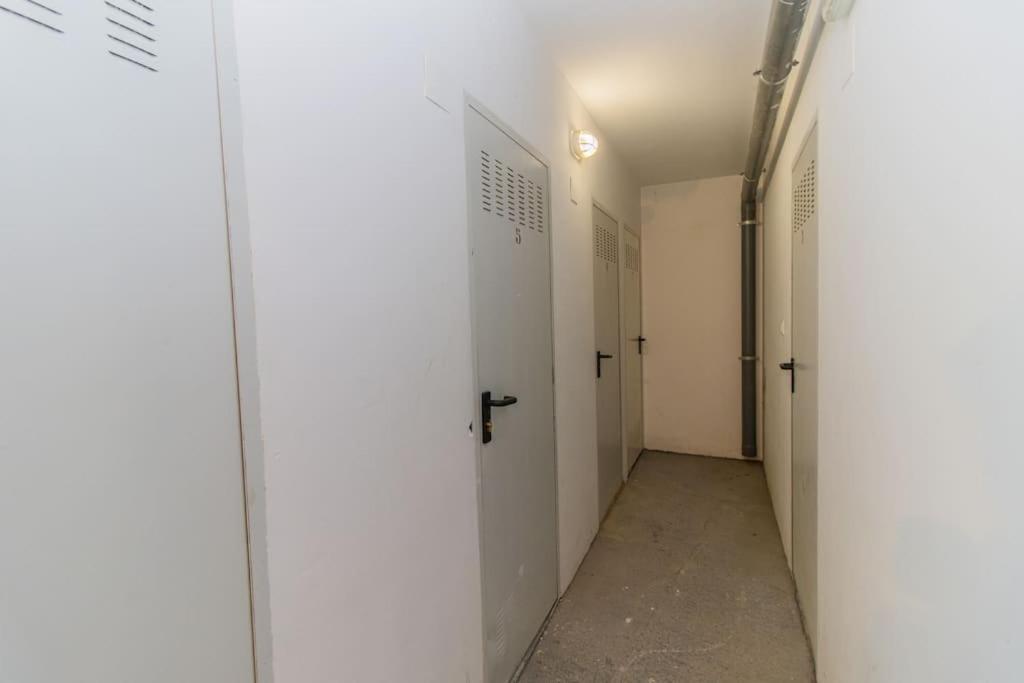 Penthouse Pyrinees , Terrace , Parking & Storage * Sabiñánigo