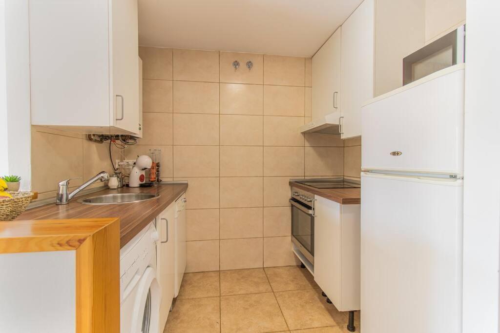 Penthouse Pyrinees , Terrace , Parking & Storage Apartment