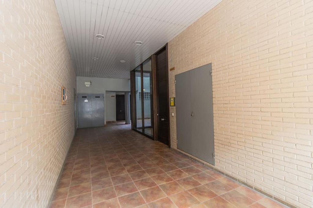 Apartamento Penthouse Pyrinees , Terrace , Parking & Storage Sabiñánigo