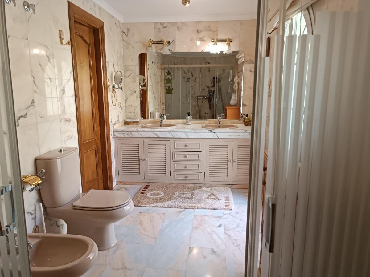Villatoni Villa