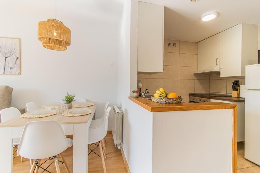 Apartamento Penthouse Pyrinees , Terrace , Parking & Storage