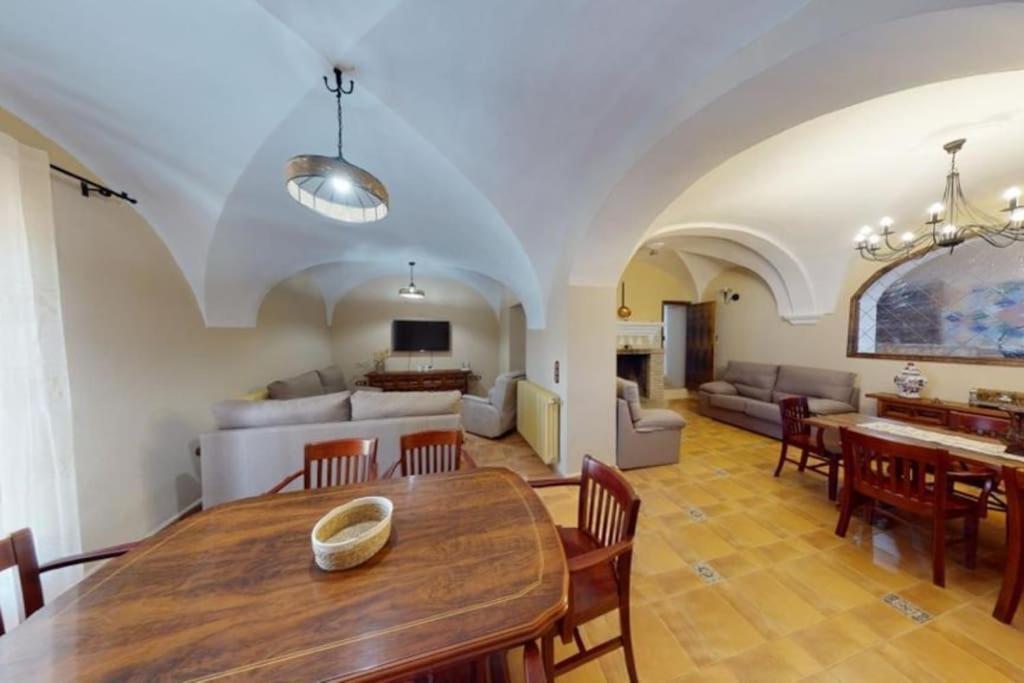 Casa Con Encanto, Gran Capacidad Alojamiento-24 Personas *
