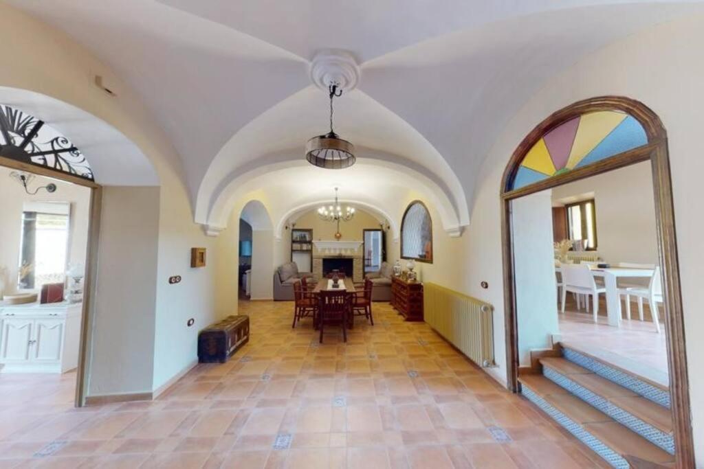 Casa Con Encanto, Gran Capacidad Alojamiento-24 Personas Сasa de vacaciones Doña Rama
