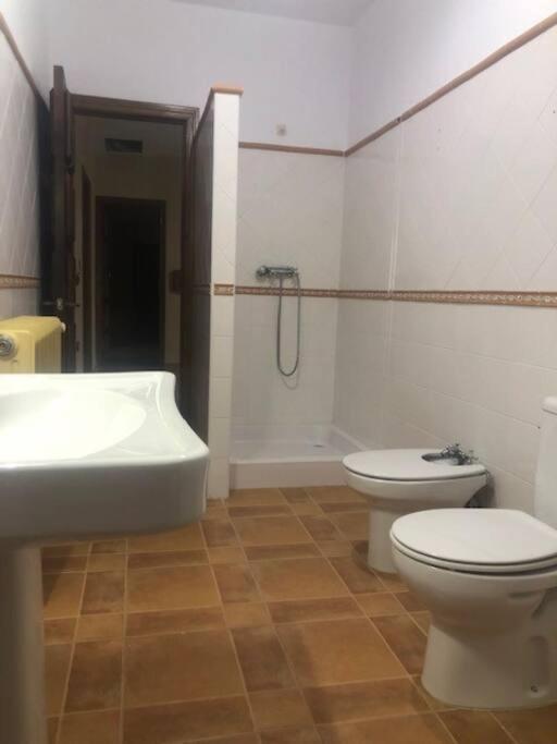 Casa Con Encanto, Gran Capacidad Alojamiento-24 Personas *