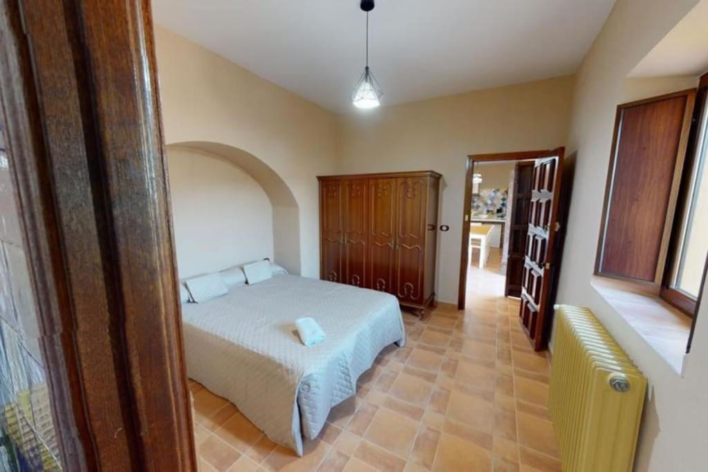 Сasa de vacaciones Casa Con Encanto, Gran Capacidad Alojamiento-24 Personas Doña Rama