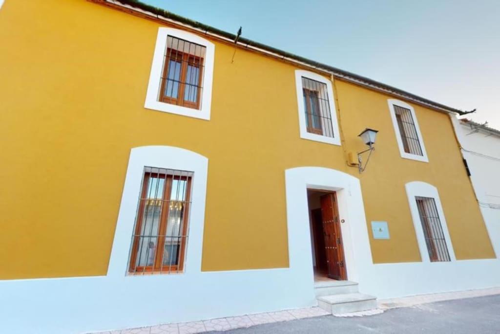 Casa Con Encanto, Gran Capacidad Alojamiento-24 Personas