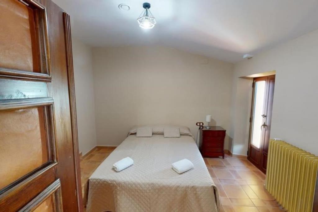 Casa Con Encanto, Gran Capacidad Alojamiento-24 Personas Сasa de vacaciones *
