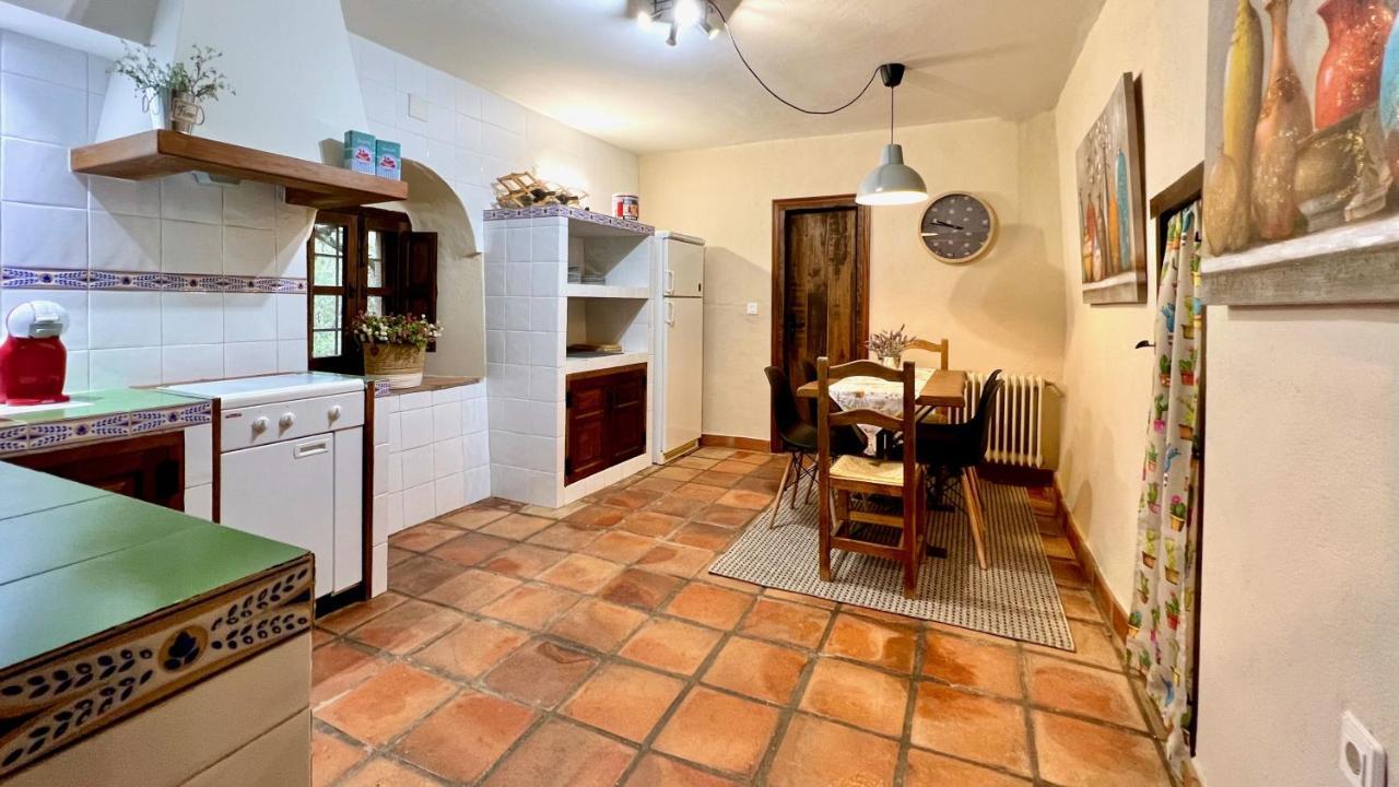 La Cordonera Holiday home Herguijuela