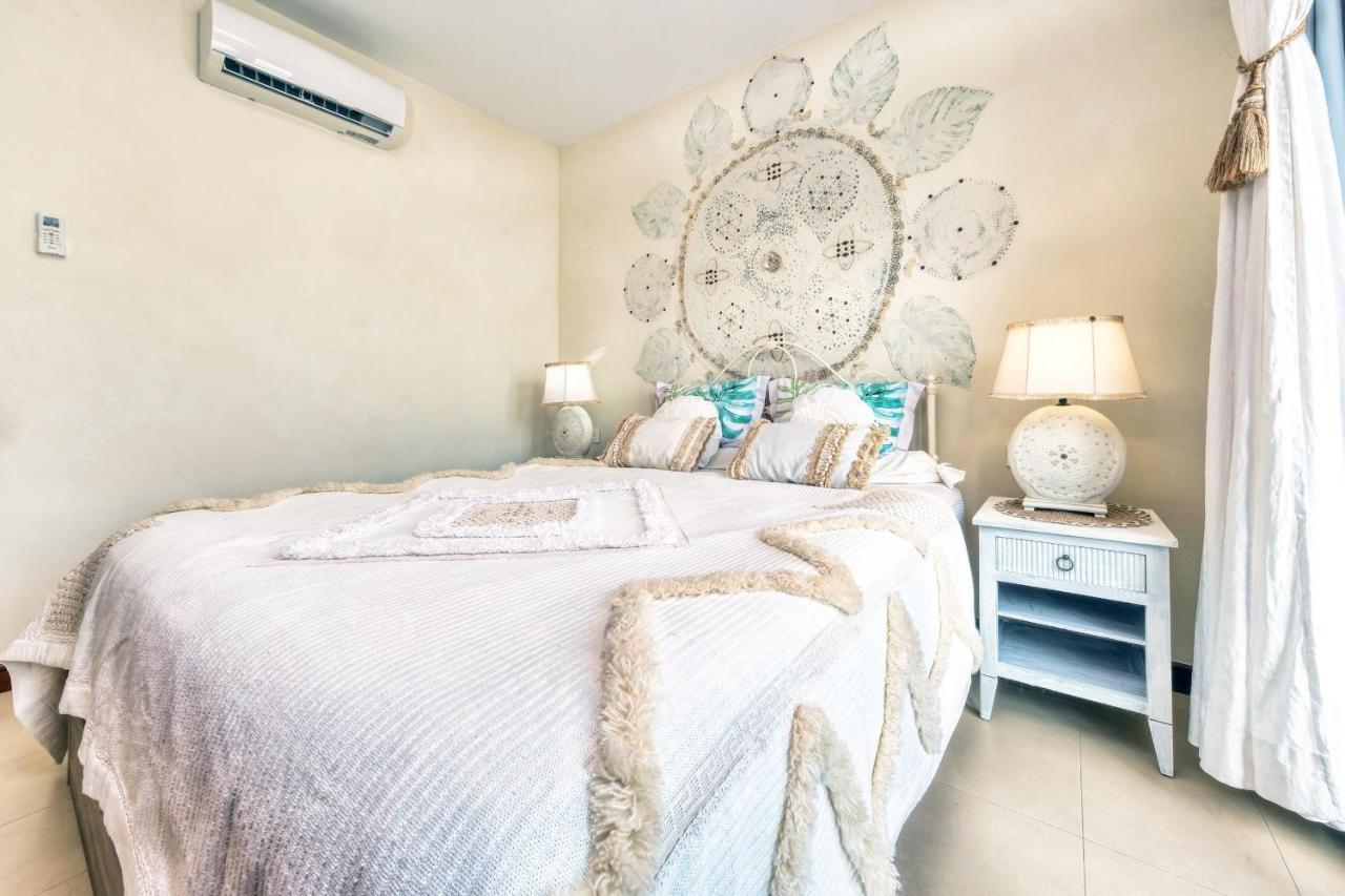 Casa Bleu 2 Floors ,2 Bedrooms ,equipped Kitchen ,balcony ,terrace And Grill *