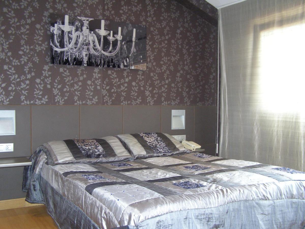 Hotel Area Serrano 2*