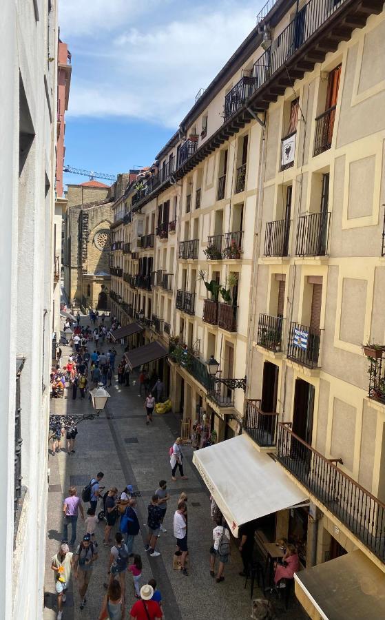 Pensión 32 De Agosto *