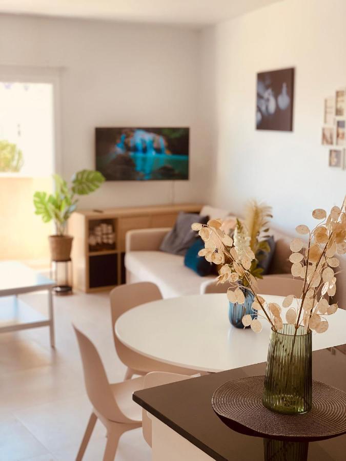 Benalbeach 2bdr Beach100m 5 Pools Gardens Apartamento *