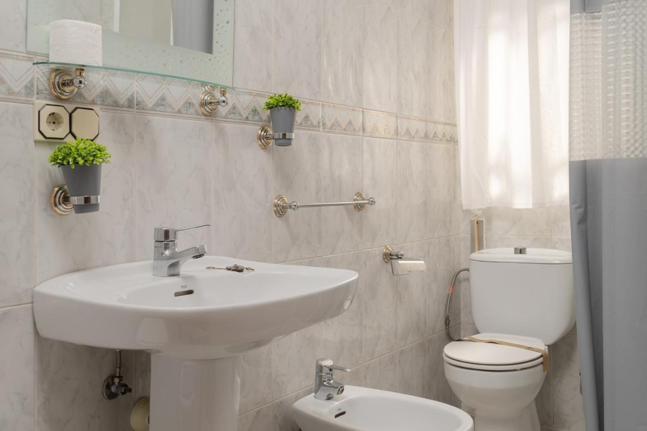 Apartoyou - Retiro Del Obispo Apartment