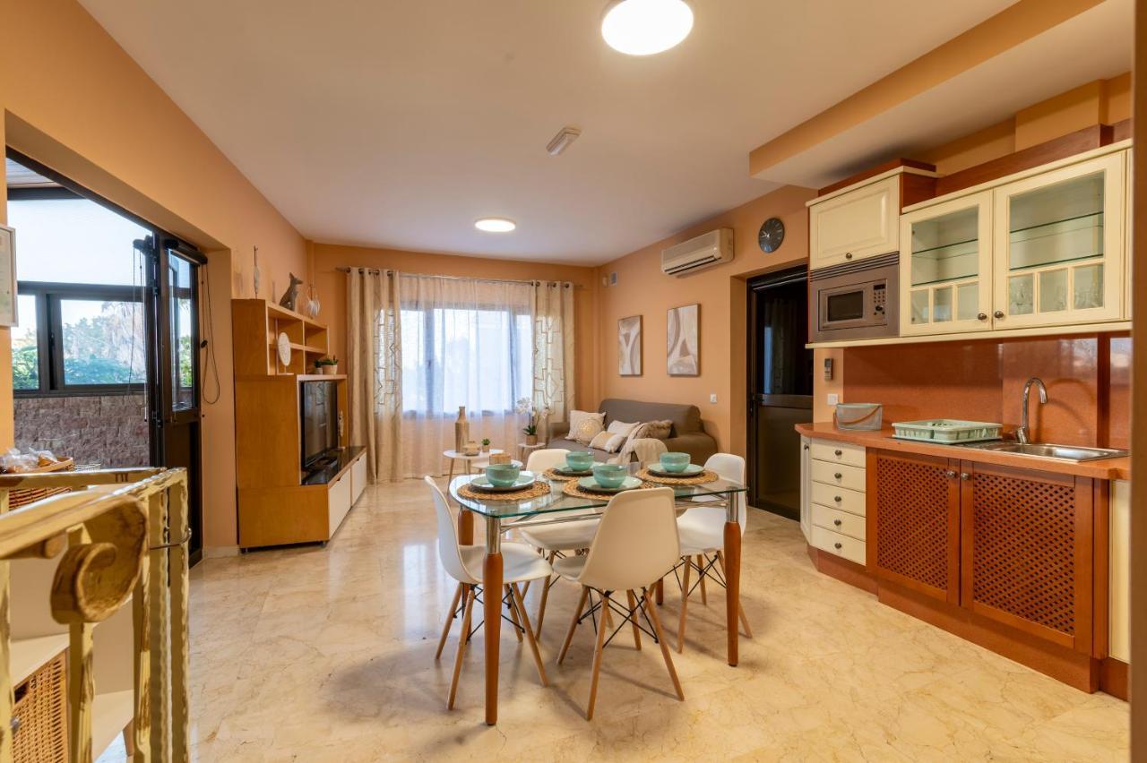 Bellavista Aeropuerto Holiday home Aguatona