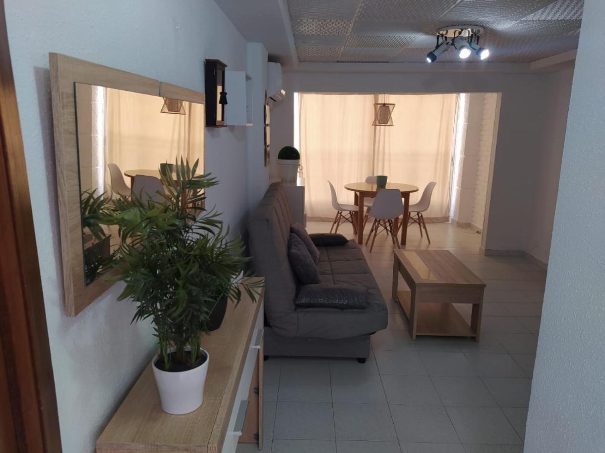 A 50m De La Playa Con Parking Privado. * Cullera