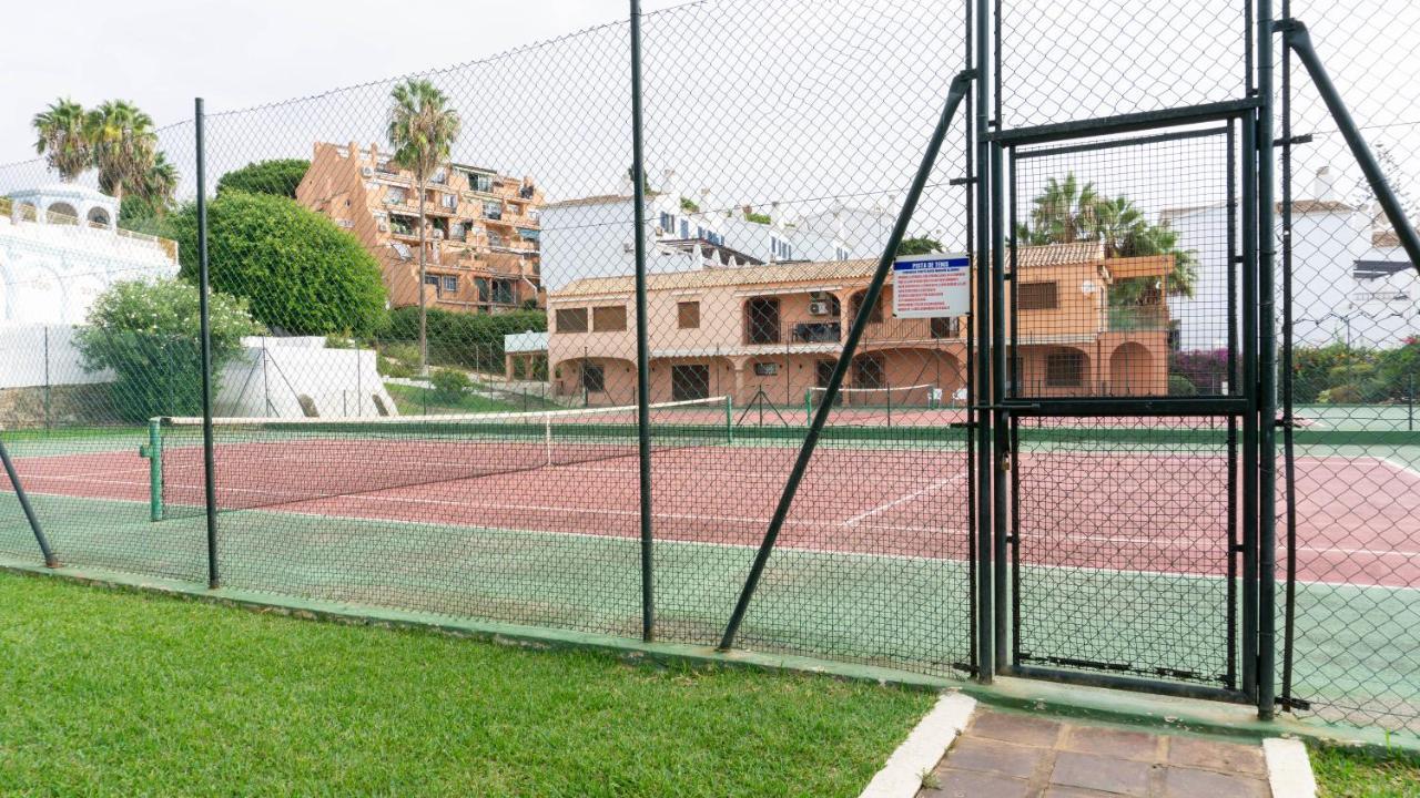 Alhamar Beach Apartment