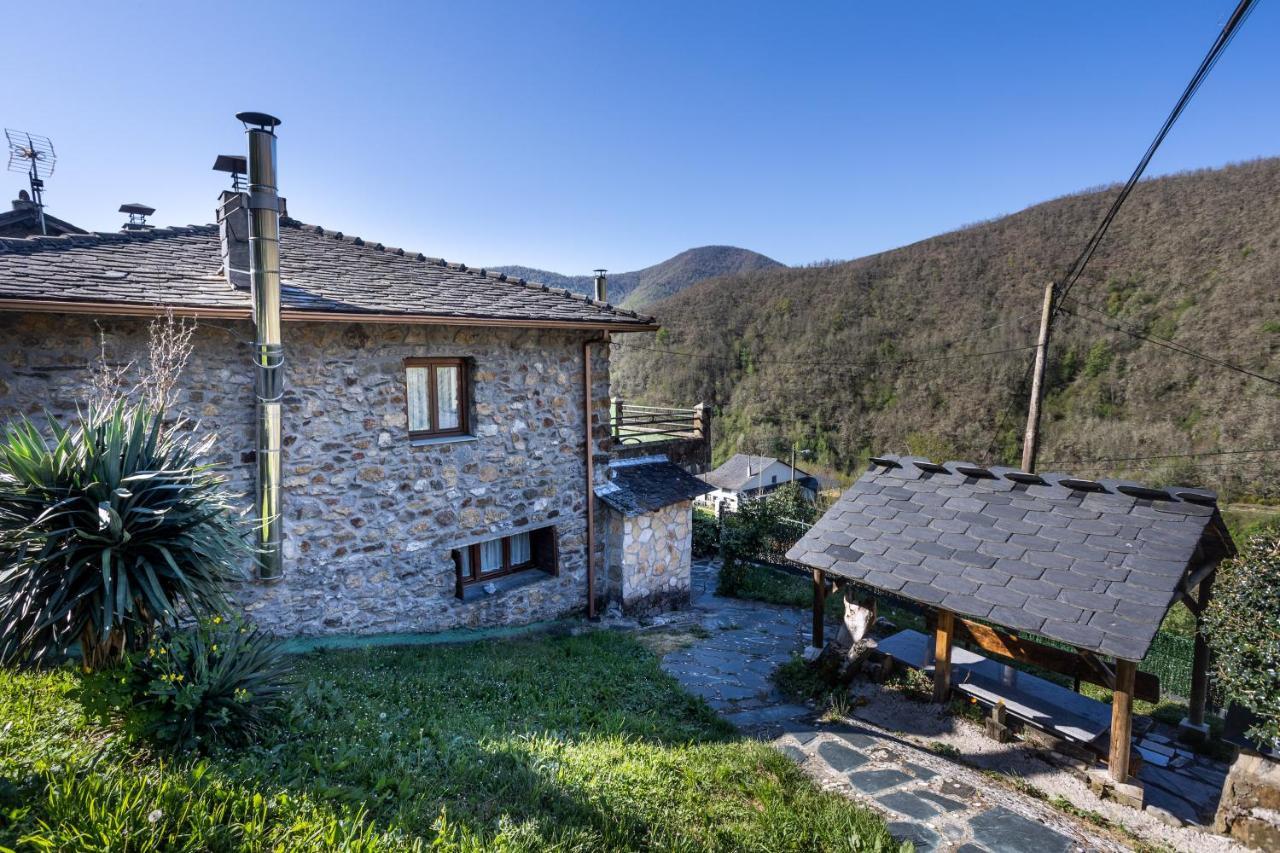 Casa De Aldea Menendez Holiday home