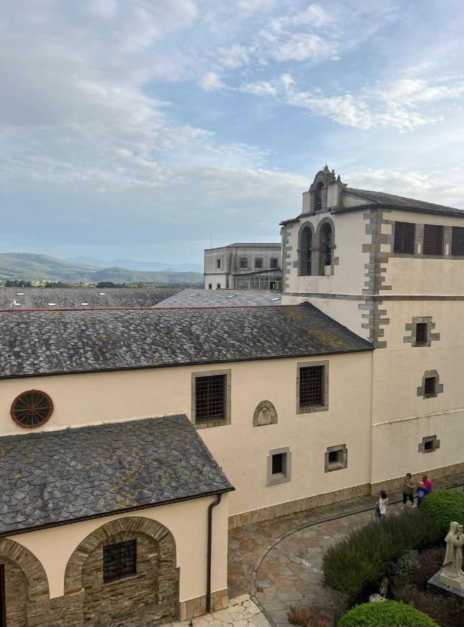 Apartment En Plaza De Ribadeo