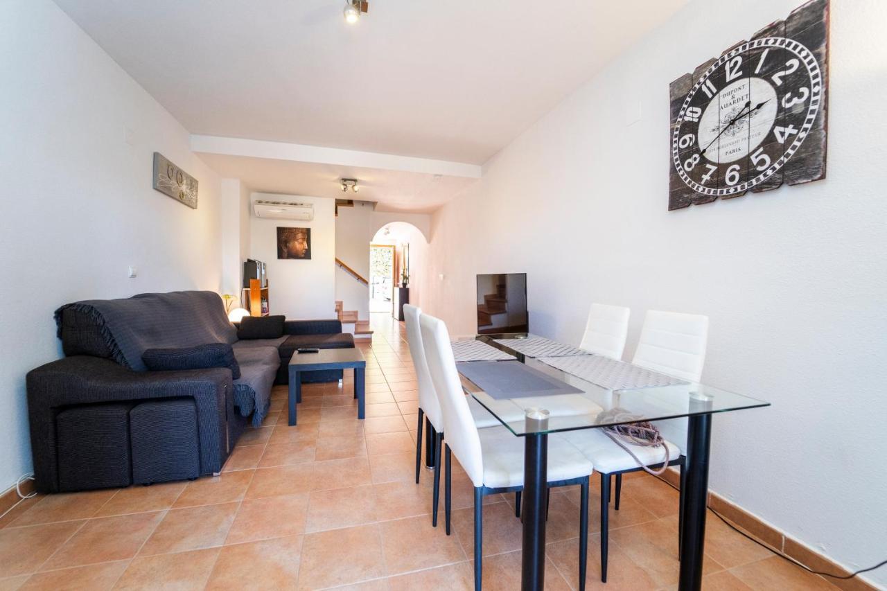 Golf Retreat W/mountain Views, Pool & Beach Access Сasa de vacaciones Mutxamel (Muchamiel)