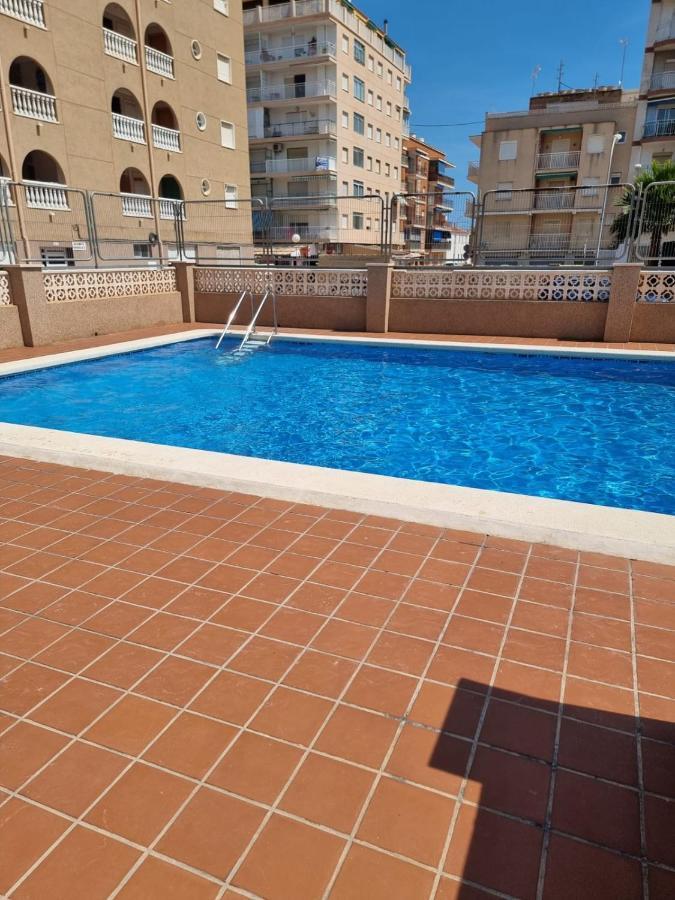 - 2 Bedrooms - Playa Lisa Tamarit - Airco - Parking Apartamento
