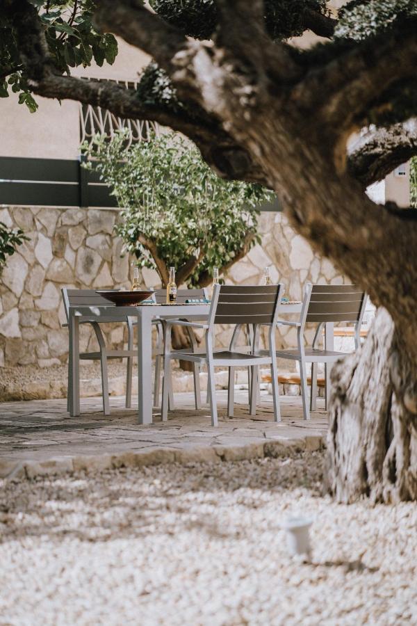 Holiday home Oliveres3 *