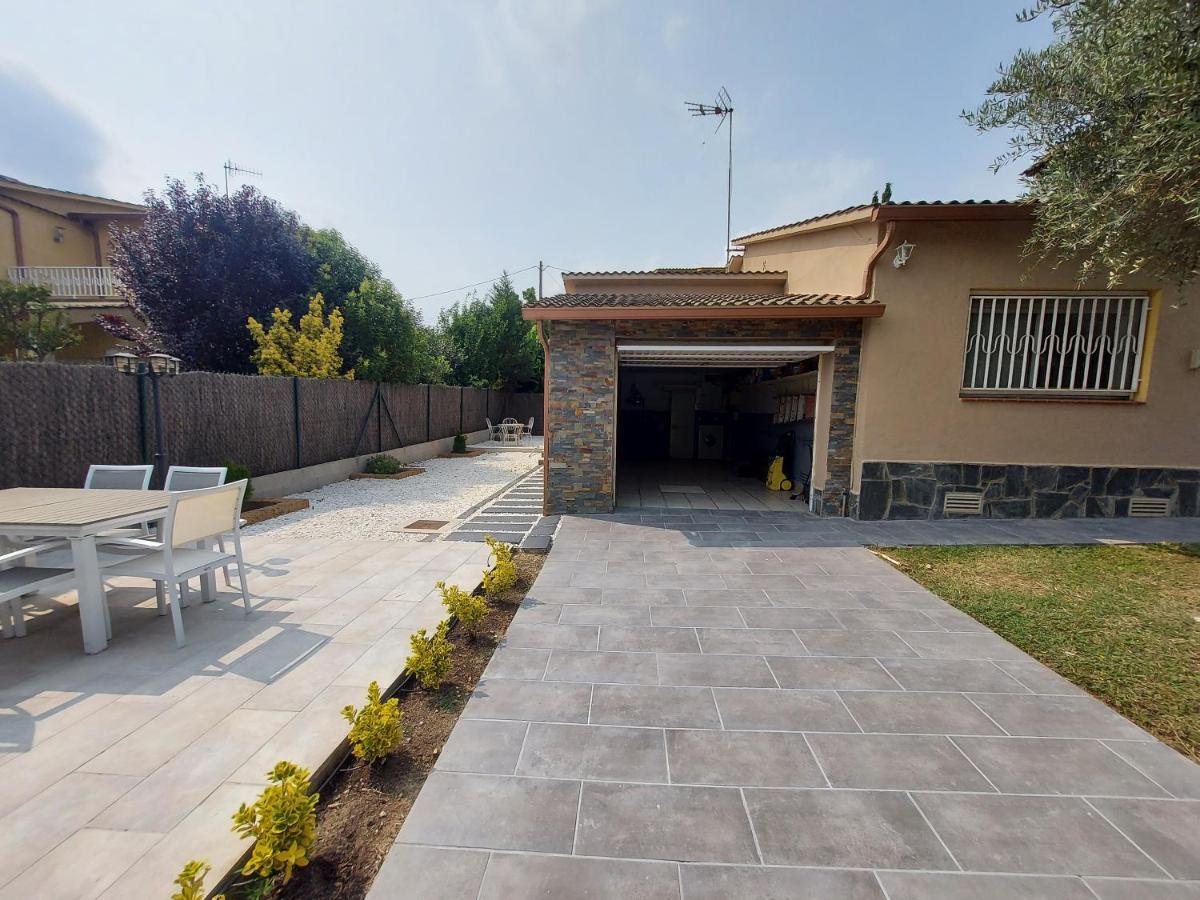 Cerca De Barcelona, Y Entre Tres Parques Naturales, Casa De 4 Y 2 Banos Con Piscina, Barbacoa Y Chimenea * Sant Antoni de Vilamajor
