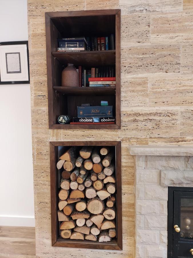 Cerca De Barcelona, Y Entre Tres Parques Naturales, Casa De 4 Y 2 Banos Con Piscina, Barbacoa Y Chimenea Сasa de vacaciones