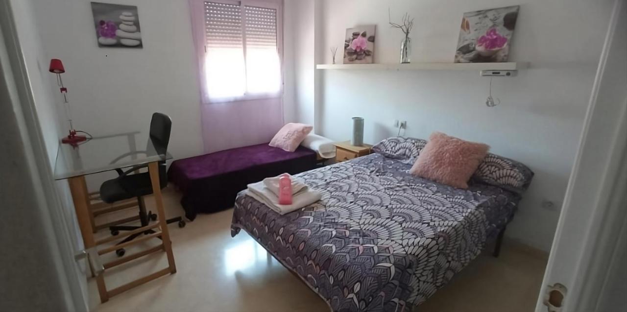 Atico Queen Itimad Habitación en casa particular San Juan de Aznalfarache