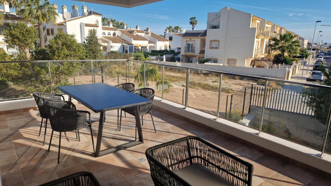 Villamartin Costa La Zenia Apartment! ! *