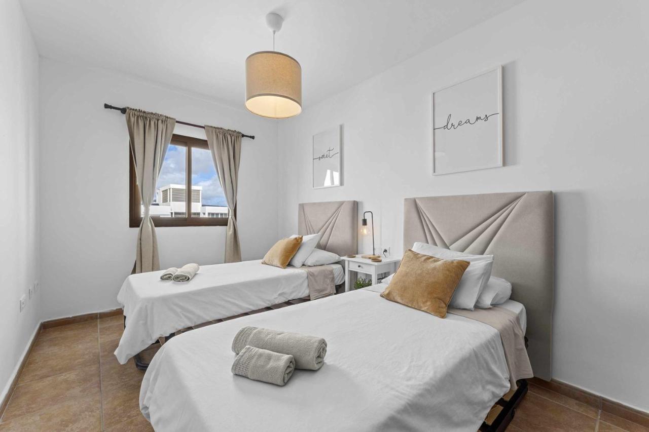 Holyhome Sunsplash Apartment
