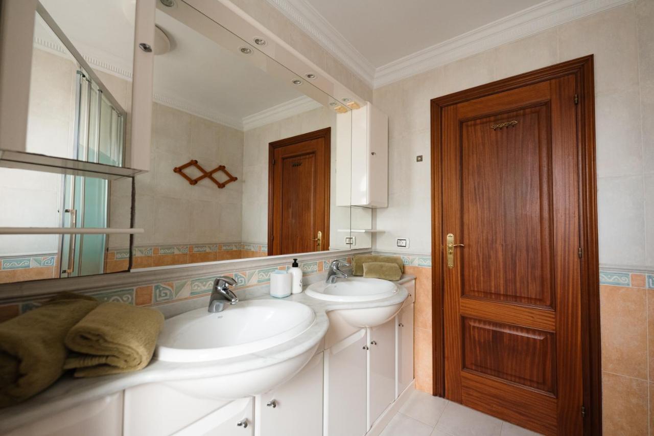 Faya On The First Ocean Line With New Heated Pool Villa *