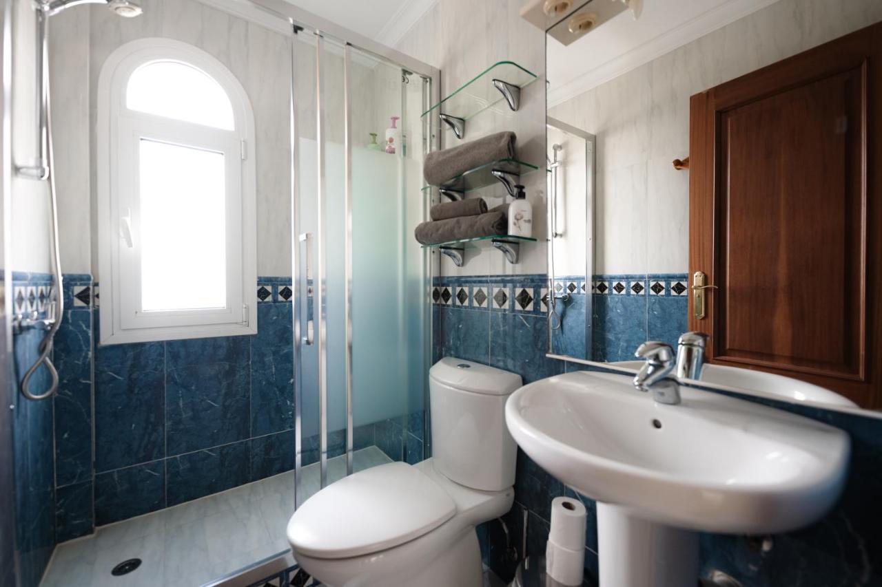 Villa Faya On The First Ocean Line With New Heated Pool Los Cristianos (Tenerife)