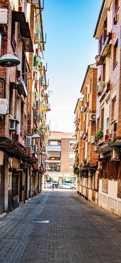 Apartment Entero, A Diez Minutos De La Juderia, Cochera Opcional