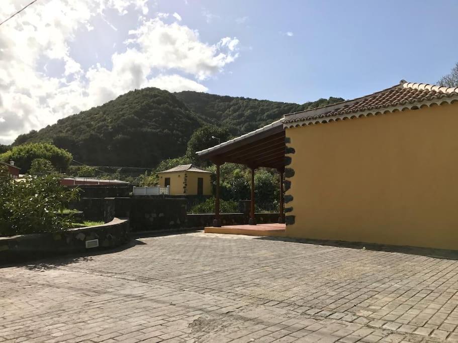 Villa Rustic House La Montana *