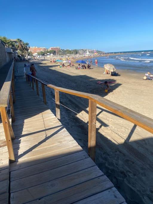 Primera Linea De Playa, Vistas Al Mar