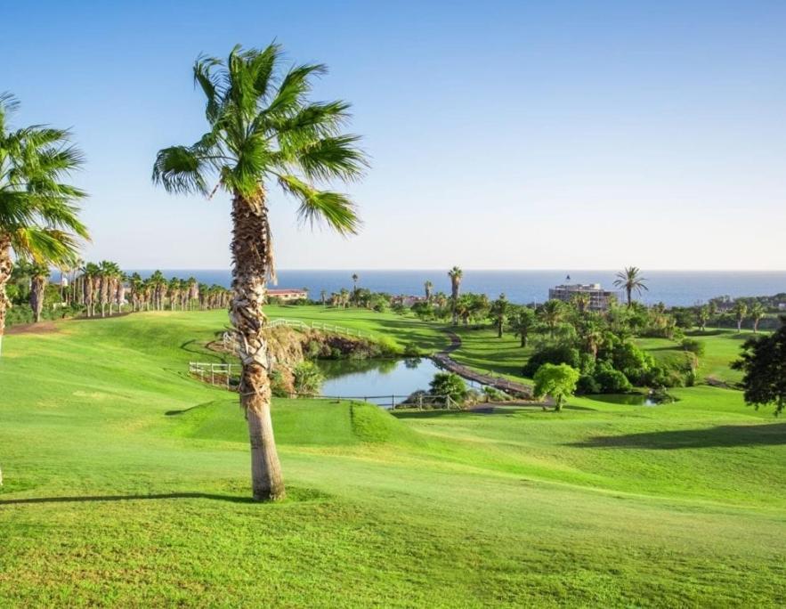 Golf Del Sur Tenerife - Casa Barrera Park La Corbeta Apartahotel *