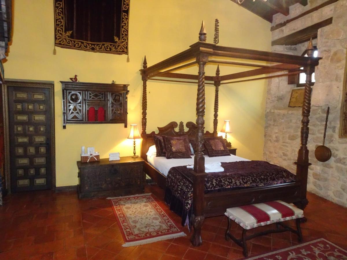 Hotel La Casona De