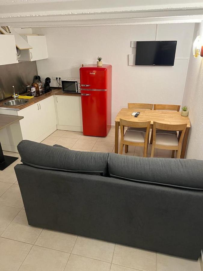 La Cova Apartment Peralada