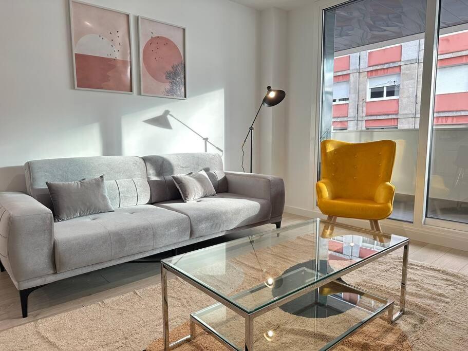 New Port, Free Parking Ybh3l Apartment *